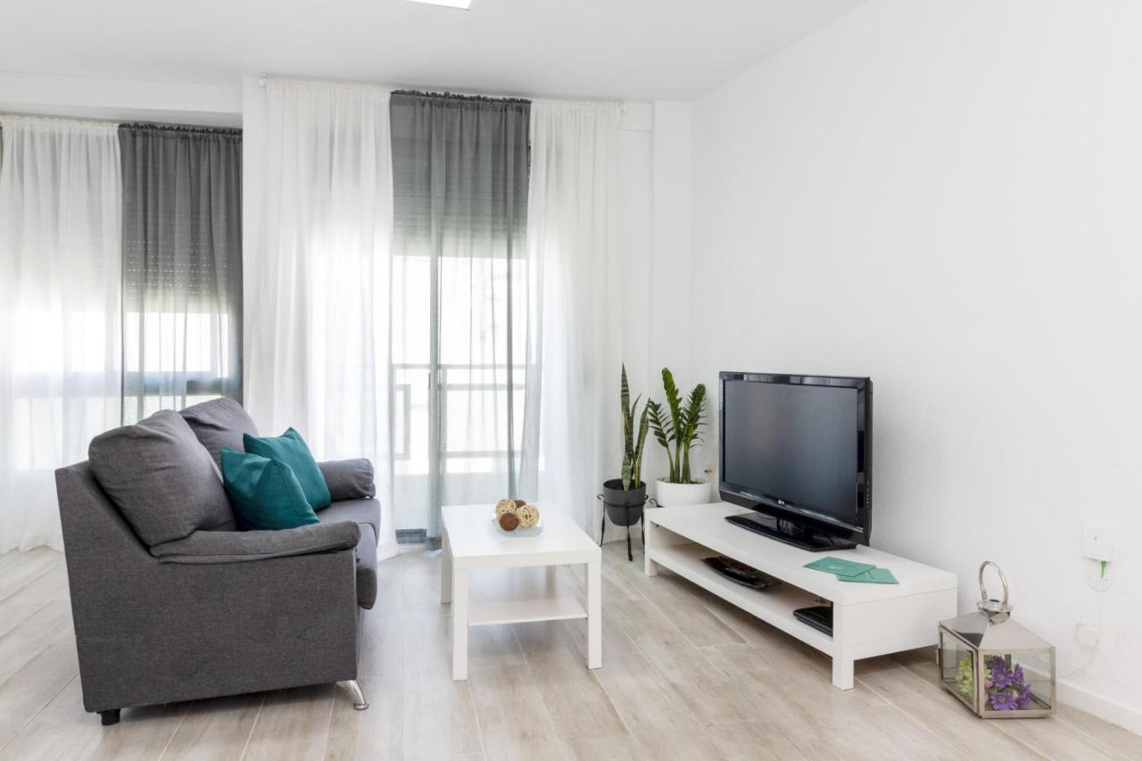 Homeforguest Amplio Apartamento En El Centro De Santa Cruz Εξωτερικό φωτογραφία